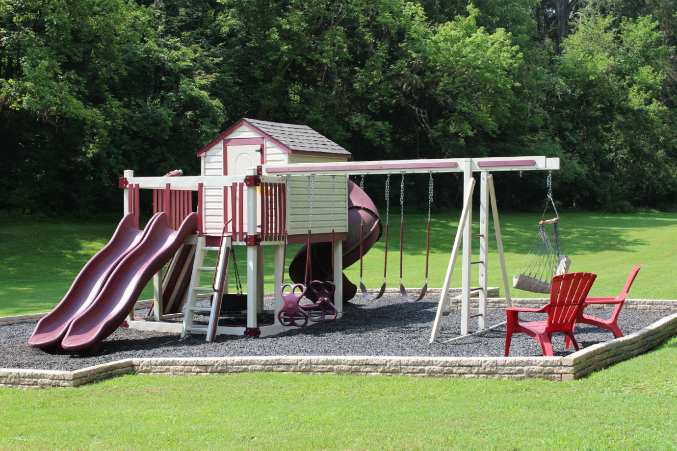 C10 Hideout Vinyl Playset for Sale Amish Direct Playsets