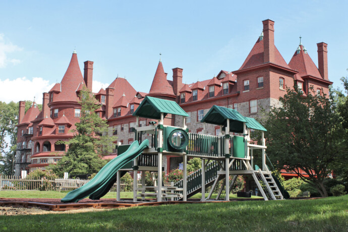 The Baldwin School 01