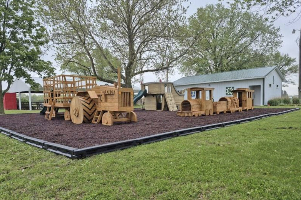 Model 5000 Pirate ship