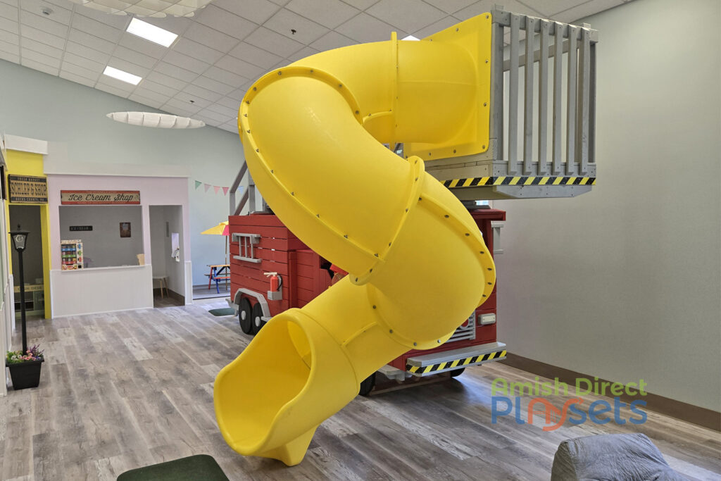 Model 1500 Fire Truck Specialty Playset [Base Set]